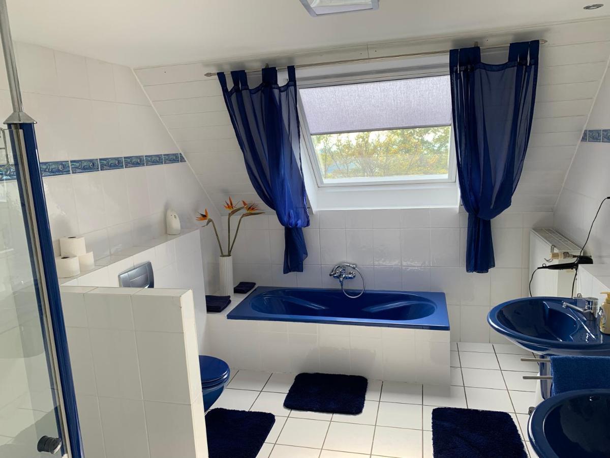 ÜberherrnBoardinghouse Saargauアパートメント エクステリア 写真